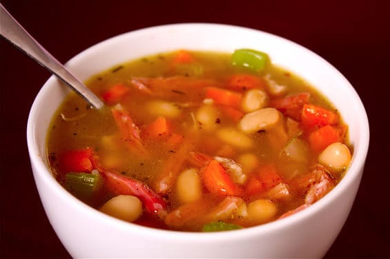 White Bean & Ham Soup Recipe | gimmesomeoven.com