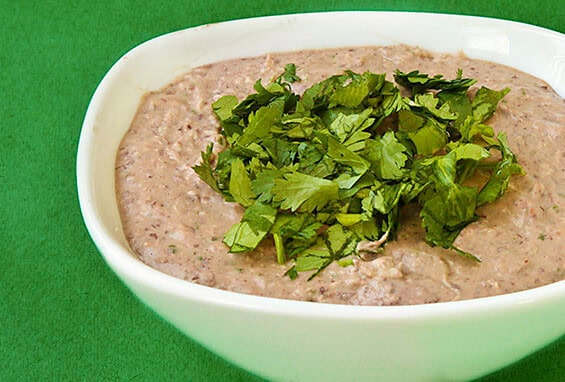 Black Bean Hummus Recipe | gimmesomeoven.com