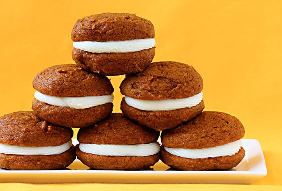 pumpkin whoopie pies2