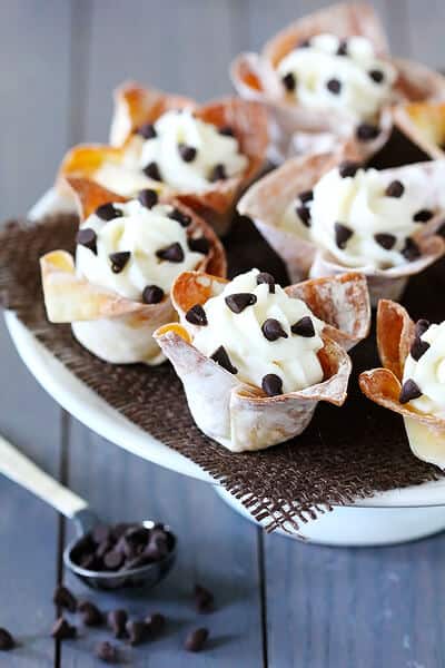 Cannoli Cups | gimmesomeoven.com