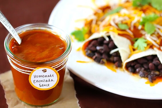 Red Enchilada Sauce | gimmesomeoven.com