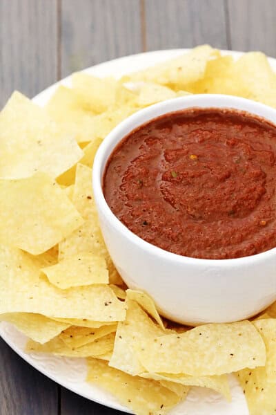 Cocoa Chipotle Salsa | gimmesomeoven.com