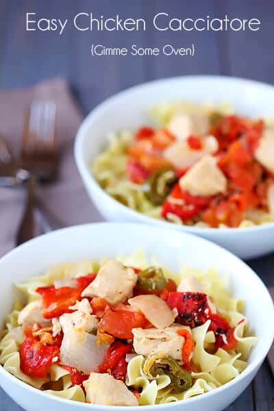 Easy Chicken Cacciatore {Slow Cooker Giveaway} | gimmesomeoven.com