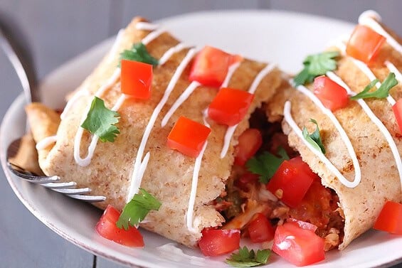 Easy Chicken Chimichangas | gimmesomeoven.com