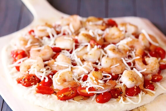 Shrimp Fra Diavolo Pizza {gimme some oven}