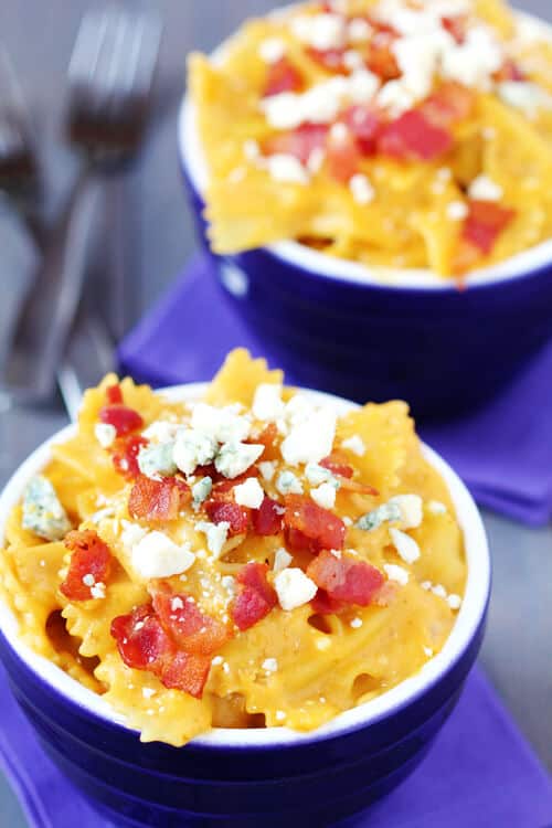 Butternut Squash, Bacon & Blue Cheese Macaroni & Cheese| gimmesomeoven.com