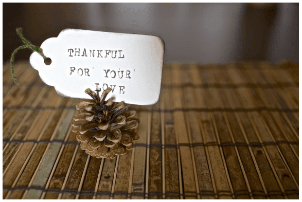 DIY Pinecone Place Cards