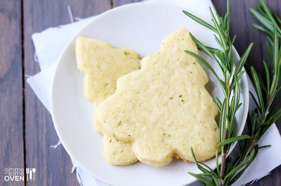 Lemon Rosemary Shortbread Cookies | gimmesomeoven.com