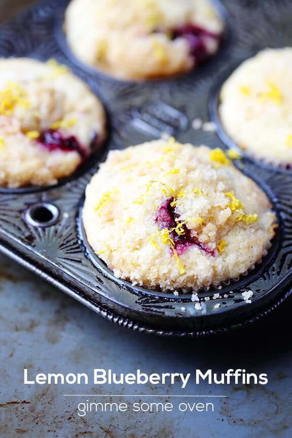 Lemon Blueberry Muffins Recipe | gimmesomeoven.com