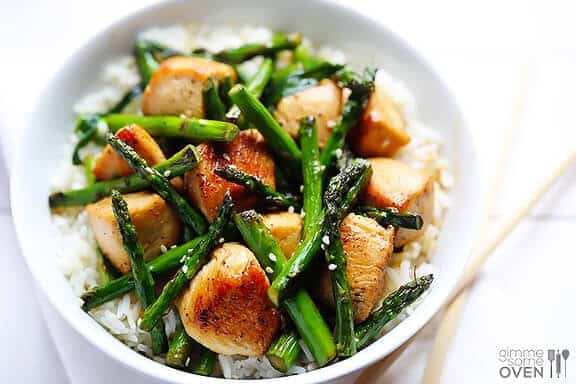 Chicken and Asparagus Recipe | gimmesomeoven.com Chicken and Asparagus Recipe