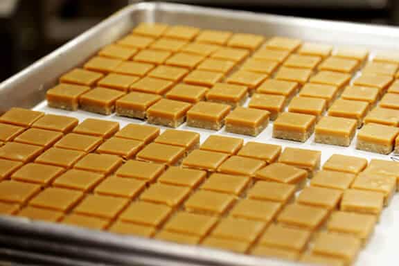 Elbow Chocolates Tour | gimmesomeoven.com