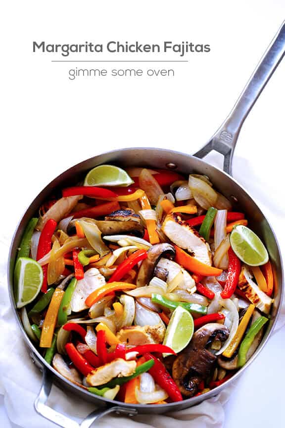 Margarita Chicken Fajitas + Calphalon #Giveaway | gimmesomeoven.com Margarita Chicken Fajitas + Calphalon #Giveaway | gimmesomeoven.com