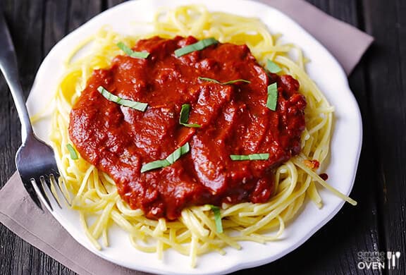 Pasta with Dark Chocolate Marinara Sauce | gimmesomeoven.com