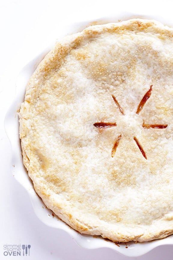 Peach Bourbon Pie Recipe | gimmesomeoven.com