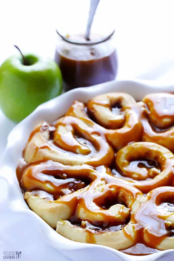 Caramel Apple Cinnamon Rolls | gimmesomeoven.com