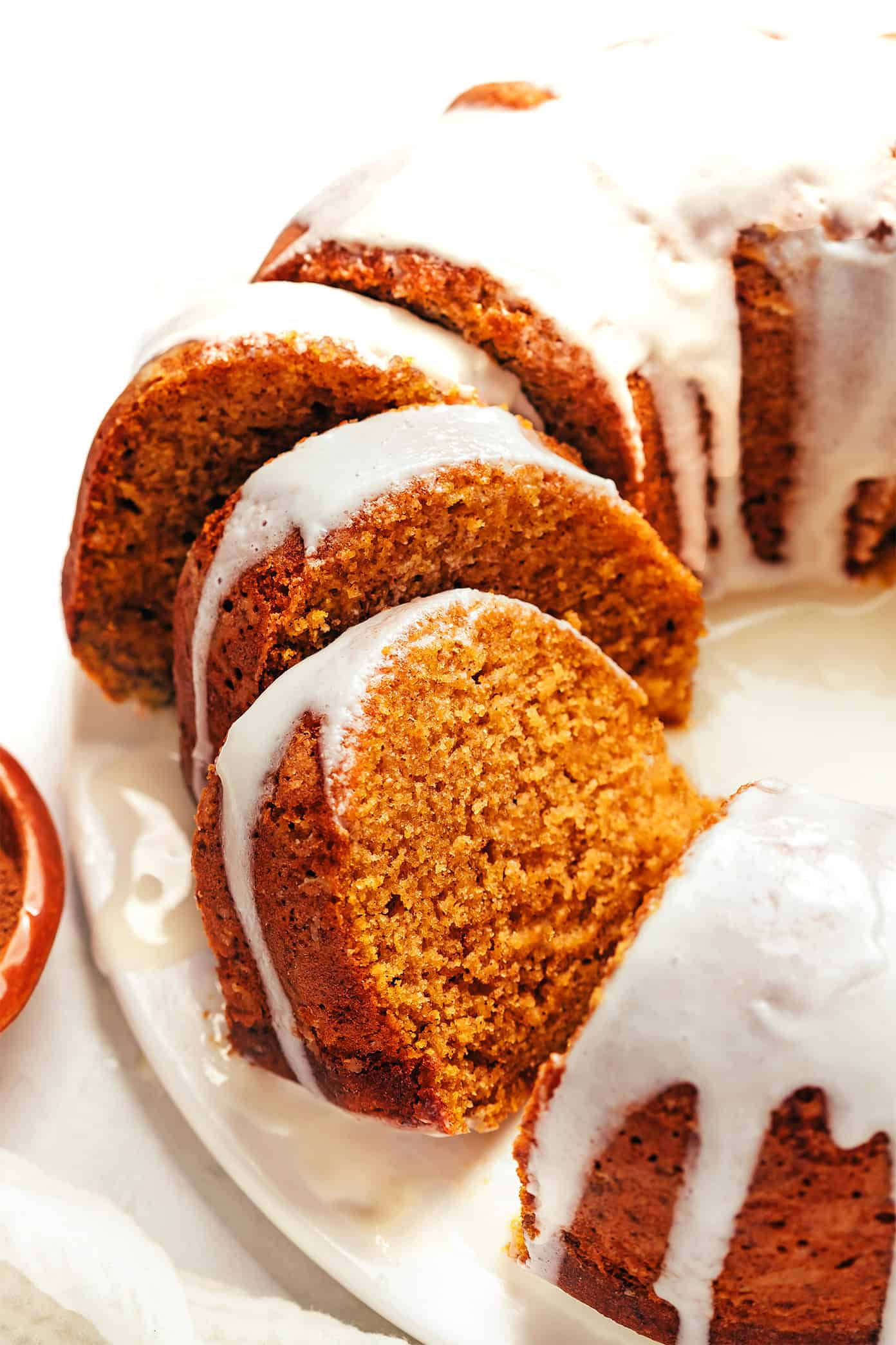 pumpkin spice cake slices