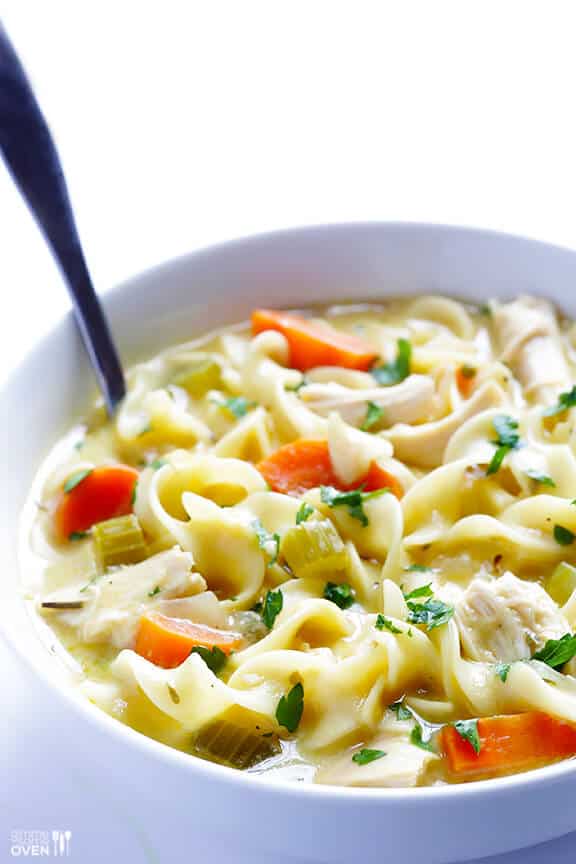 Skinny Creamy Chicken Noodle Soup | gimmesomeoven.com Skinny Creamy Chicken Noodle Soup | gimmesomeoven.com
