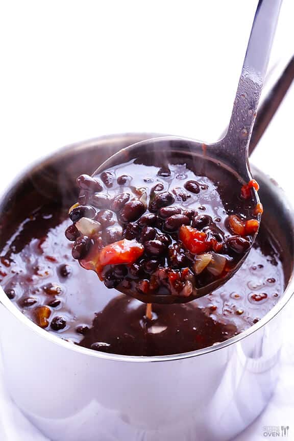 5 Ingredient Black Bean Soup Recipe -- full of amazing flavor, and ready to go in just 20 minutes! gimmesomeoven.com 5 Ingredient Black Bean Soup Recipe -- full of amazing flavor, and ready to go in just 20 minutes! gimmesomeoven.com