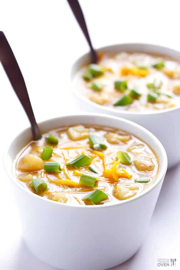 5 Ingredient Potato Soup Recipe | gimmesomeoven.com 5 Ingredient Potato Soup Recipe | gimmesomeoven.com