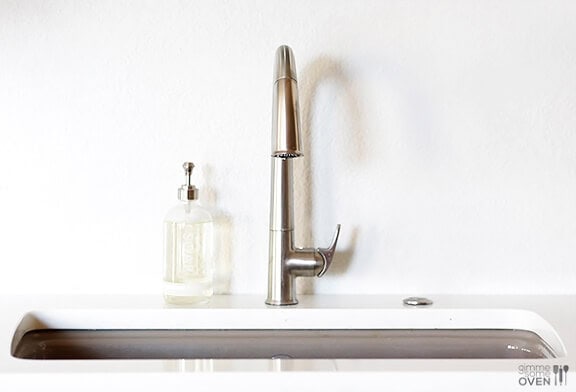 Kitchen Remodel: Kohler Faucet & Sink | gimmesomeoven.com Kitchen Remodel: Kohler Faucet & Sink | gimmesomeoven.com