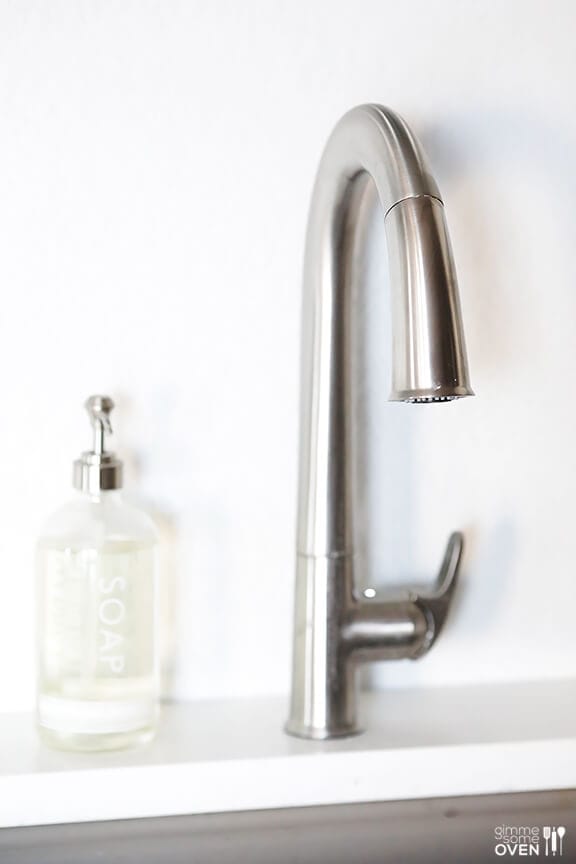 Kitchen Remodel: Kohler Faucet & Sink | gimmesomeoven.com Kitchen Remodel: Kohler Faucet & Sink | gimmesomeoven.com
