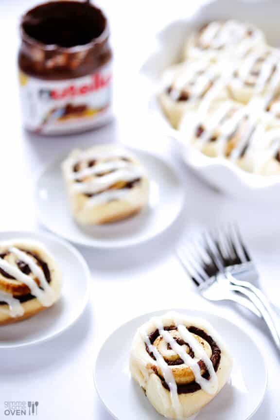 1-Hour Nutella Cinnamon Rolls Recipe | gimmesomeoven.com 1-Hour Nutella Cinnamon Rolls Recipe | gimmesomeoven.com