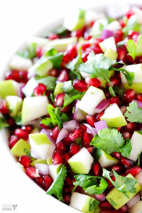 5-Ingredient Pear Pomegranate Salsa -- made with five fresh and tasty ingredients! gimmesomeoven.com 5-Ingredient Pear Pomegranate Salsa -- made with five fresh and tasty ingredients! gimmesomeoven.com