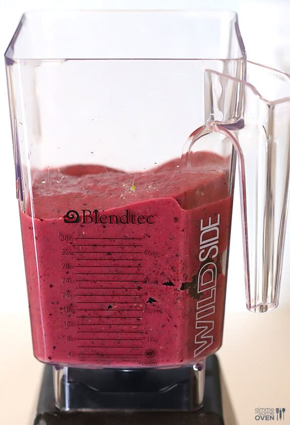Blueberry Avocado Smoothie 4