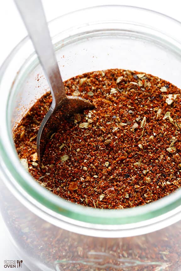 Homemade Taco Seasoning | gimmesomeoven.com #diy Homemade Taco Seasoning | gimmesomeoven.com #diy