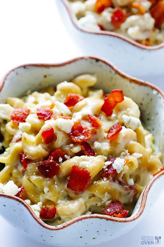 Blue Cheese Bacon Macaroni and Cheese | gimmesomeoven.com Blue Cheese Bacon Macaroni and Cheese | gimmesomeoven.com