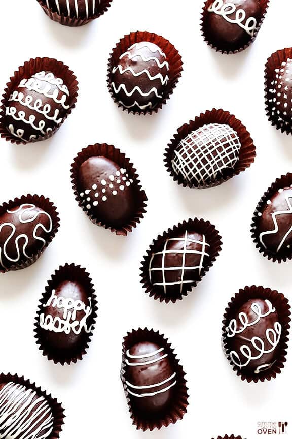 4-Ingredient Easter Egg Oreo Truffles | gimmesomeoven.com