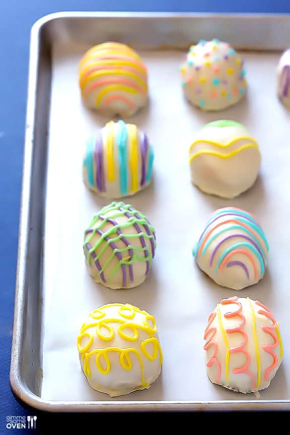 4-Ingredient Easter Egg Golden Oreo Truffles | gimmesomeoven.com 4-Ingredient Easter Egg Golden Oreo Truffles | gimmesomeoven.com