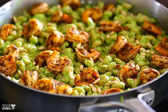 Asparagus-Spinach Pesto Pasta with Blackened Shrimp | gimmesomeoven.com #recipe Asparagus-Spinach Pesto Pasta with Blackened Shrimp | gimmesomeoven.com #recipe