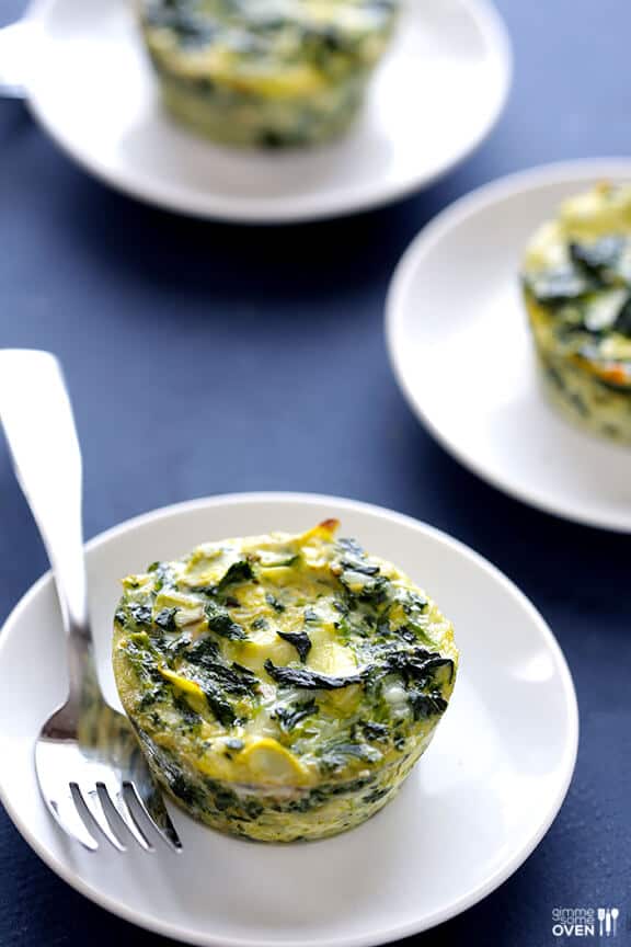 Easy Spinach Artichoke Quiche Cups | gimmesomeoven.com Easy Spinach Artichoke Quiche Cups | gimmesomeoven.com