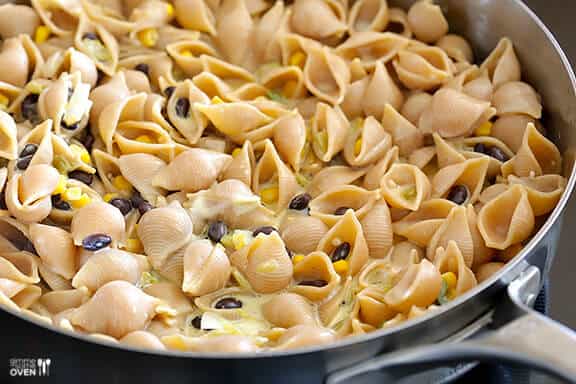 Mexican Macaroni and Cheese | gimmesomeoven.com Mexican Macaroni and Cheese | gimmesomeoven.com
