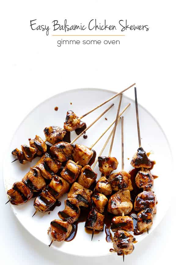 Easy Balsamic Chicken Skewers -- 4 ingredients, and perfectly sweet and savory! | gimmesomeoven.com Easy Balsamic Chicken Skewers -- 4 ingredients, and perfectly sweet and savory! | gimmesomeoven.com