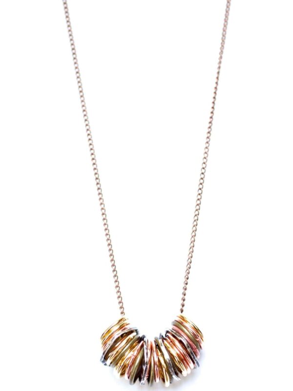 DIY Metal Ring Necklace | www.gimmesomeoven.com/style