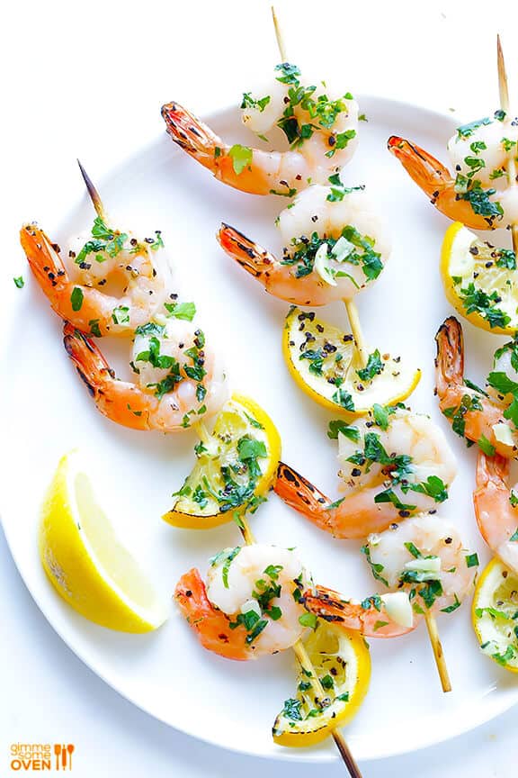 Shrimp Scampi Skewers Recipe | gimmesomeoven.com #glutenfree #seafood Shrimp Scampi Skewers Recipe | gimmesomeoven.com #glutenfree #seafood