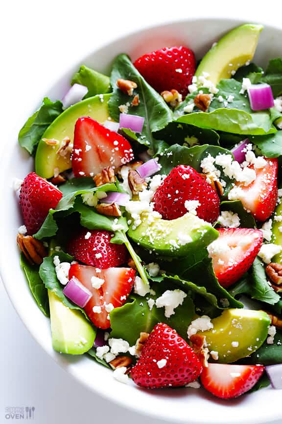 Strawberry Kale Salad | gimmesomeoven.com #vegetarian #glutenfree Strawberry Kale Salad | gimmesomeoven.com #vegetarian #glutenfree