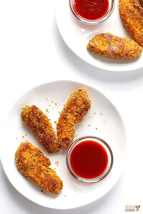 Hemp Crusted Chicken Tenders -- this easy and delicious recipe is packed with protein and is also naturally #glutenfree! | gimmesomeoven.com #gf #recipe Hemp Crusted Chicken Tenders -- this easy and delicious recipe is packed with protein and is also naturally #glutenfree! | gimmesomeoven.com #gf #recipe