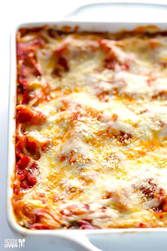 10-Minute Spinach Lasagna -- quick and easy to prep, and SO good! | gimmesomeoven.com #pasta 10-Minute Spinach Lasagna -- quick and easy to prep, and SO good! | gimmesomeoven.com #pasta