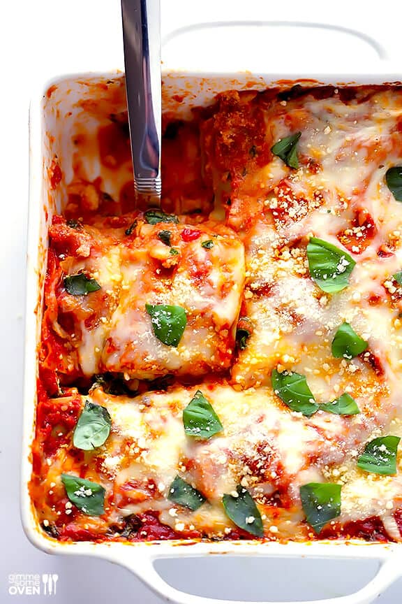 10-Minute Spinach Lasagna -- quick and easy to prep, and SO good! | gimmesomeoven.com #pasta 10-Minute Spinach Lasagna -- quick and easy to prep, and SO good! | gimmesomeoven.com #pasta