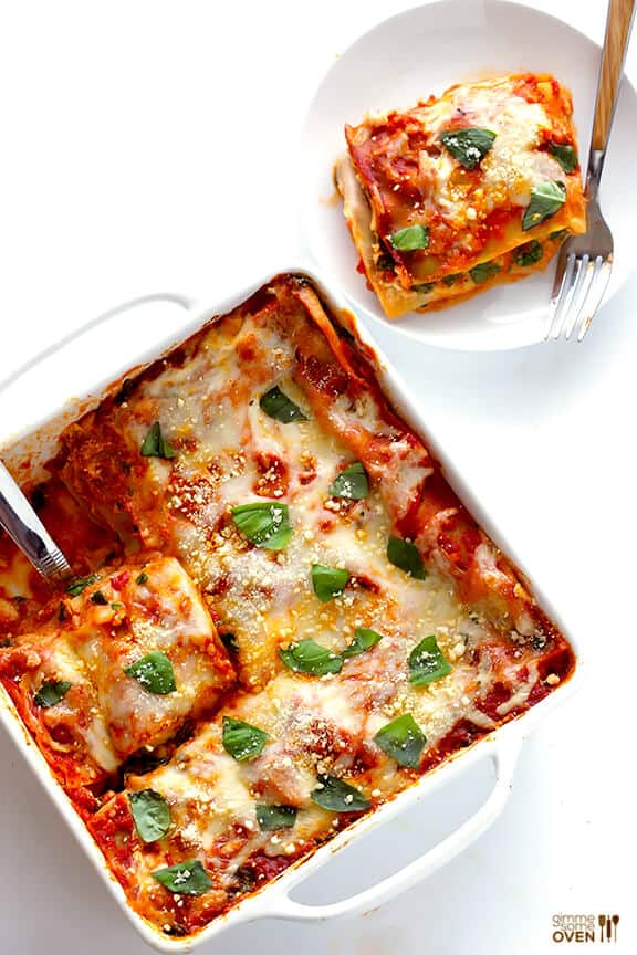 10-Minute Spinach Lasagna -- quick and easy to prep, and SO good! | gimmesomeoven.com #pasta 10-Minute Spinach Lasagna -- quick and easy to prep, and SO good! | gimmesomeoven.com #pasta