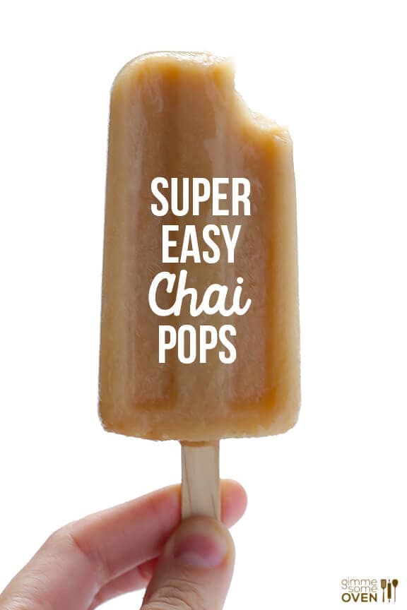 Easy Chai Popsicles -- all you need are 2 ingredients for these delicious treats! | gimmesomeoven.com Easy Chai Popsicles -- all you need are 2 ingredients for these delicious treats! | gimmesomeoven.com