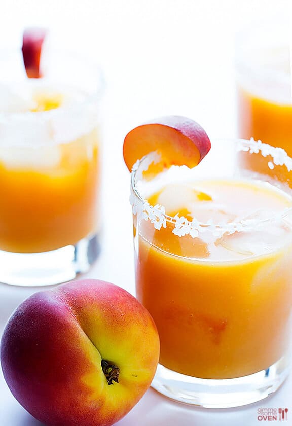 Fresh Peach Margaritas | gimmesomeoven.com #cocktail Fresh Peach Margaritas | gimmesomeoven.com #cocktail