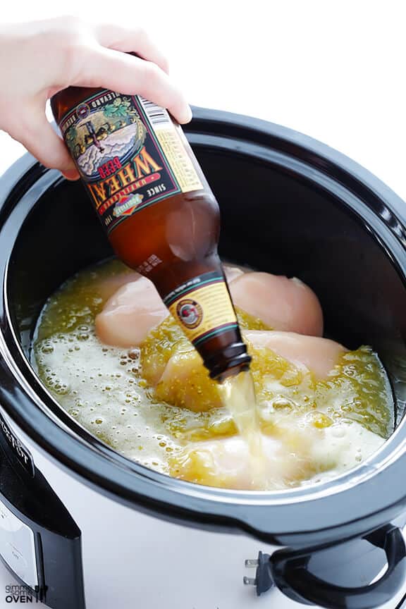 4-Ingredient Slow Cooker Salsa Verde Chicken | gimmesomeoven.com #recipe 4-Ingredient Slow Cooker Salsa Verde Chicken | gimmesomeoven.com #recipe