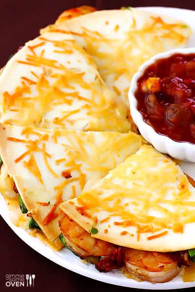 Parmesan-Crusted Shrimp Quesadillas | gimmesomeoven.com Parmesan-Crusted Shrimp Quesadillas | gimmesomeoven.com