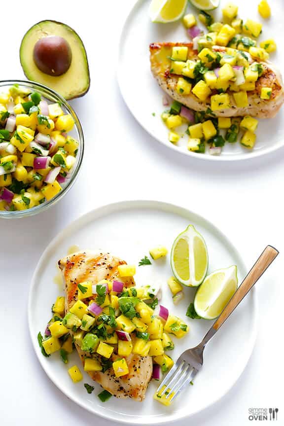 Grilled Chicken with Pineapple Avocado Salsa | gimmesomeoven.com Grilled Chicken with Pineapple Avocado Salsa | gimmesomeoven.com