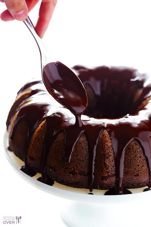 Greek Yogurt Chocolate Cake | gimmesomeoven.com #dessert Greek Yogurt Chocolate Cake | gimmesomeoven.com #dessert