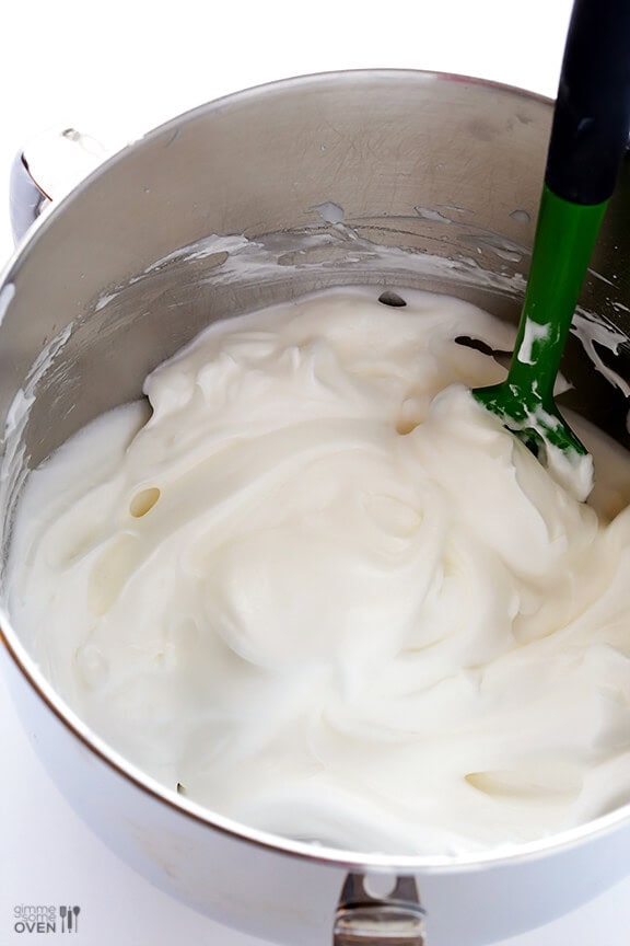 Lemon Meringue Pie | gimmesomeoven.com #dessert #pie #recipe Lemon Meringue Pie | gimmesomeoven.com #dessert #pie #recipe